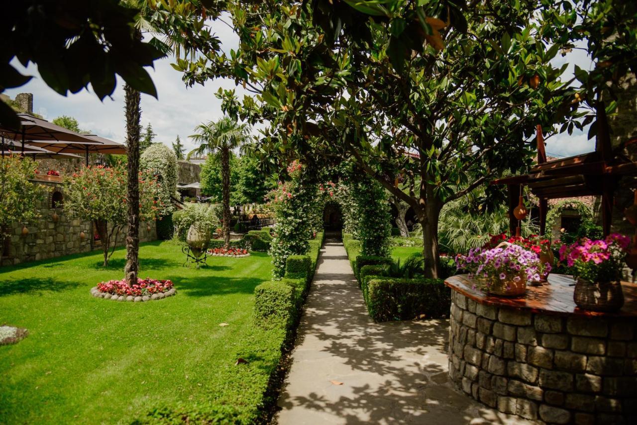 Real Scampis Hotel Elbasan Luaran gambar