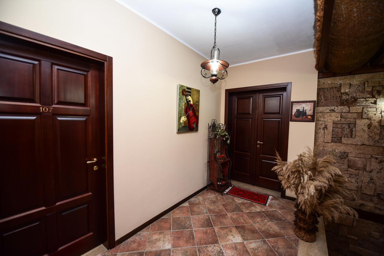 Real Scampis Hotel Elbasan Luaran gambar